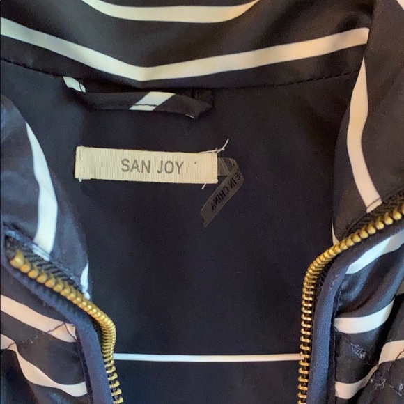 Striped vest - Picture 4 of 4